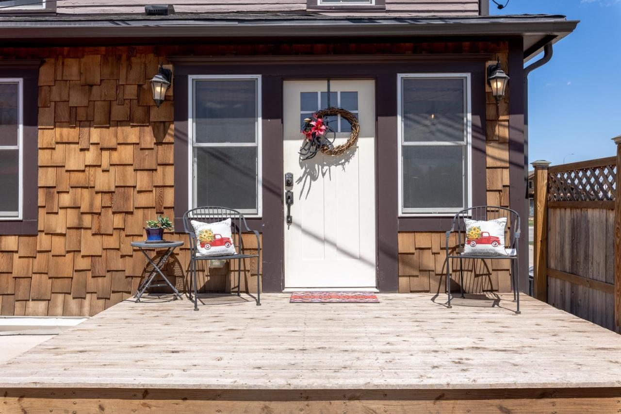 Holiday home Luxury W/ Private Patio Mins Away From Dt Rc Rapid City