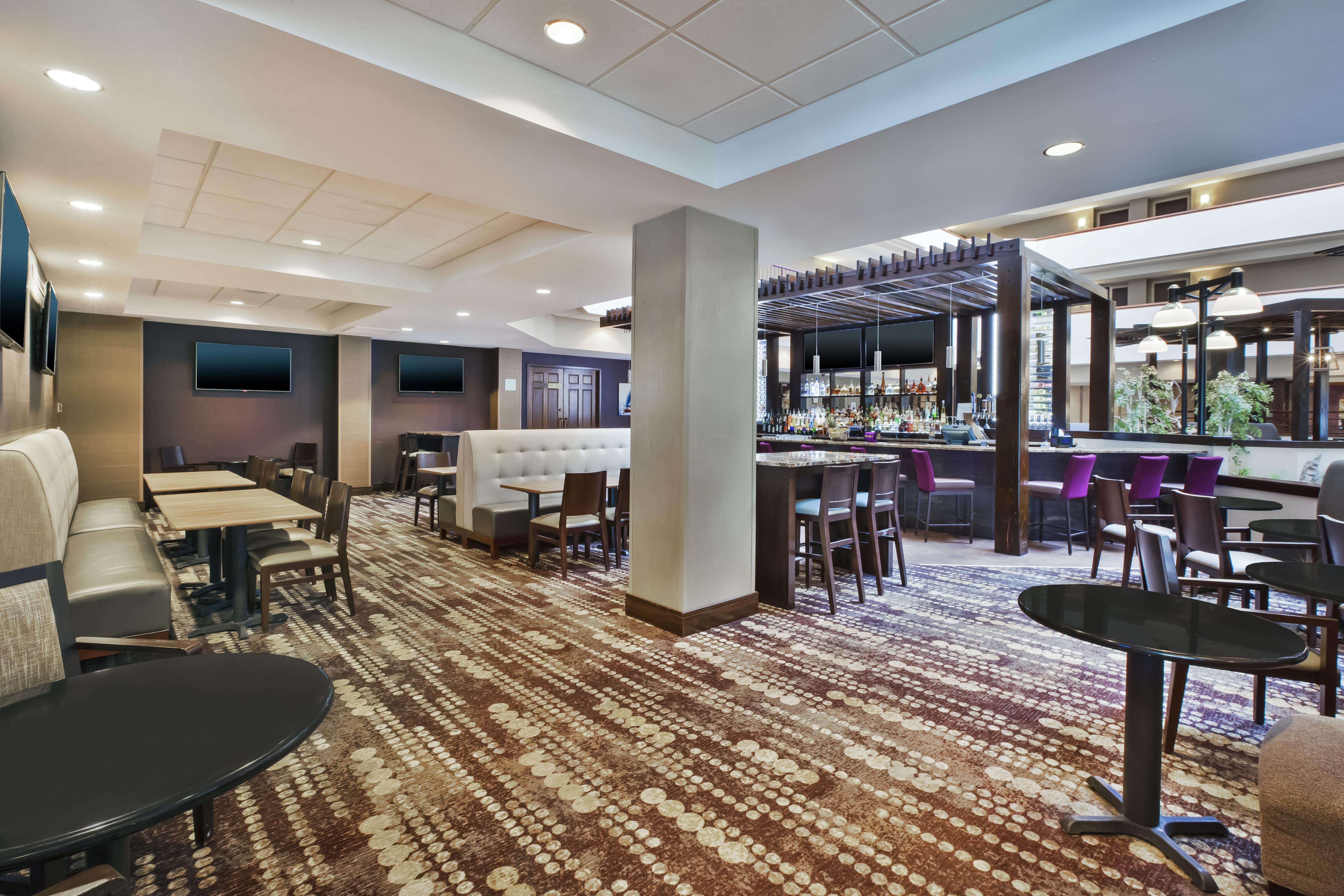 Hotel Doubletree By Hilton Rapid Downtown Convention Center 3*