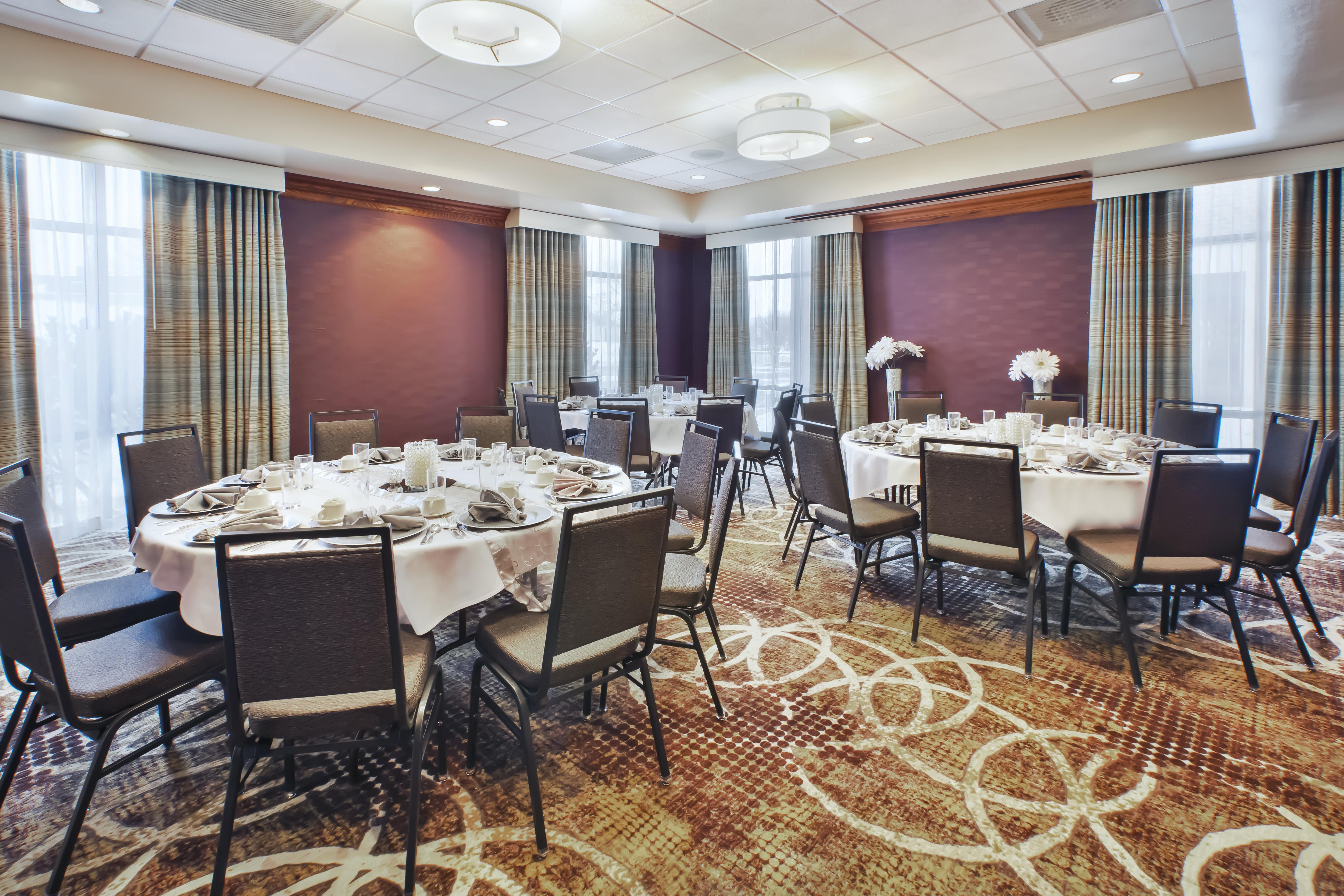 Hotel Doubletree By Hilton Rapid Downtown Convention Center 3*