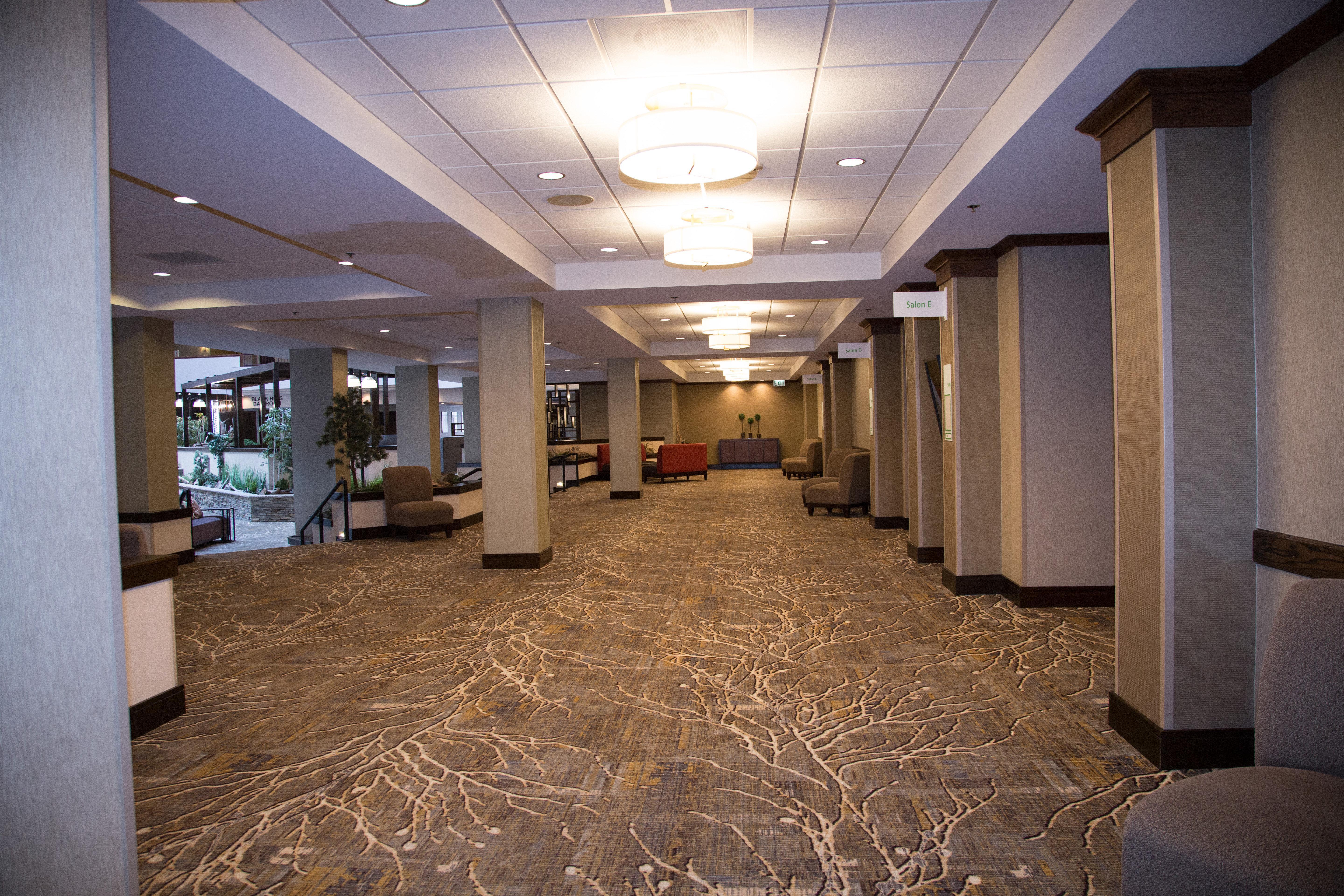 Doubletree By Hilton Rapid Downtown Convention Center Hotel Rapid City