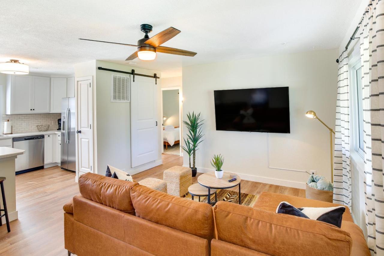 Modern Rapid About 3 Mi To Dinosaur Park! Holiday home