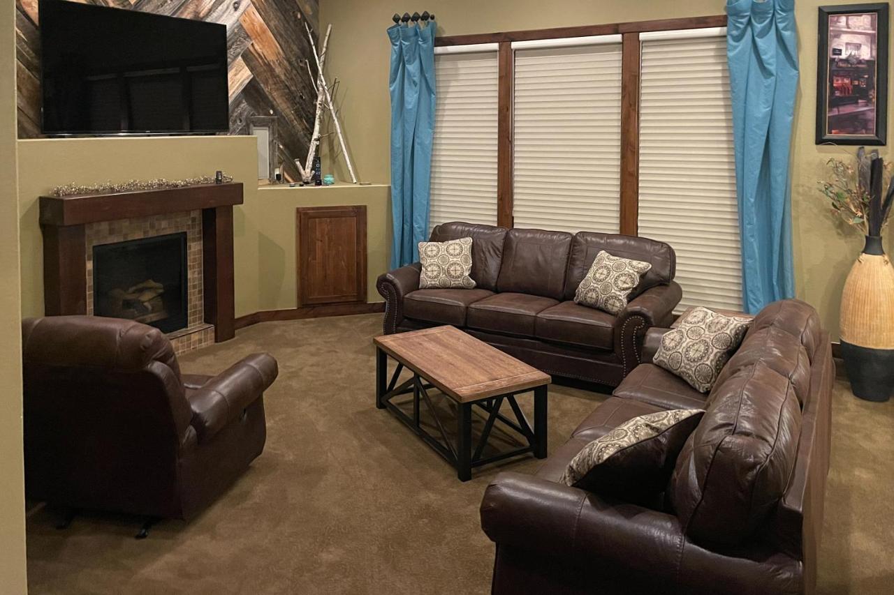 Parkside Paradise * Rapid City