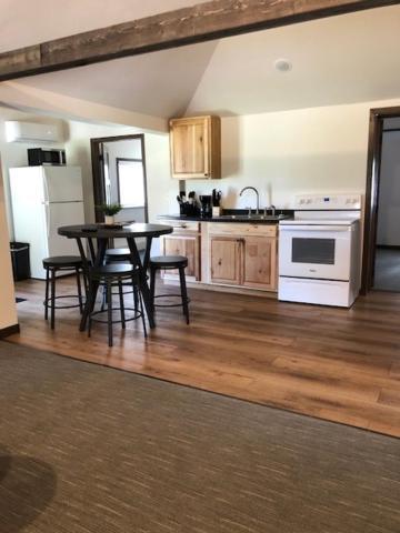 1 At Horse Creek * Rapid City