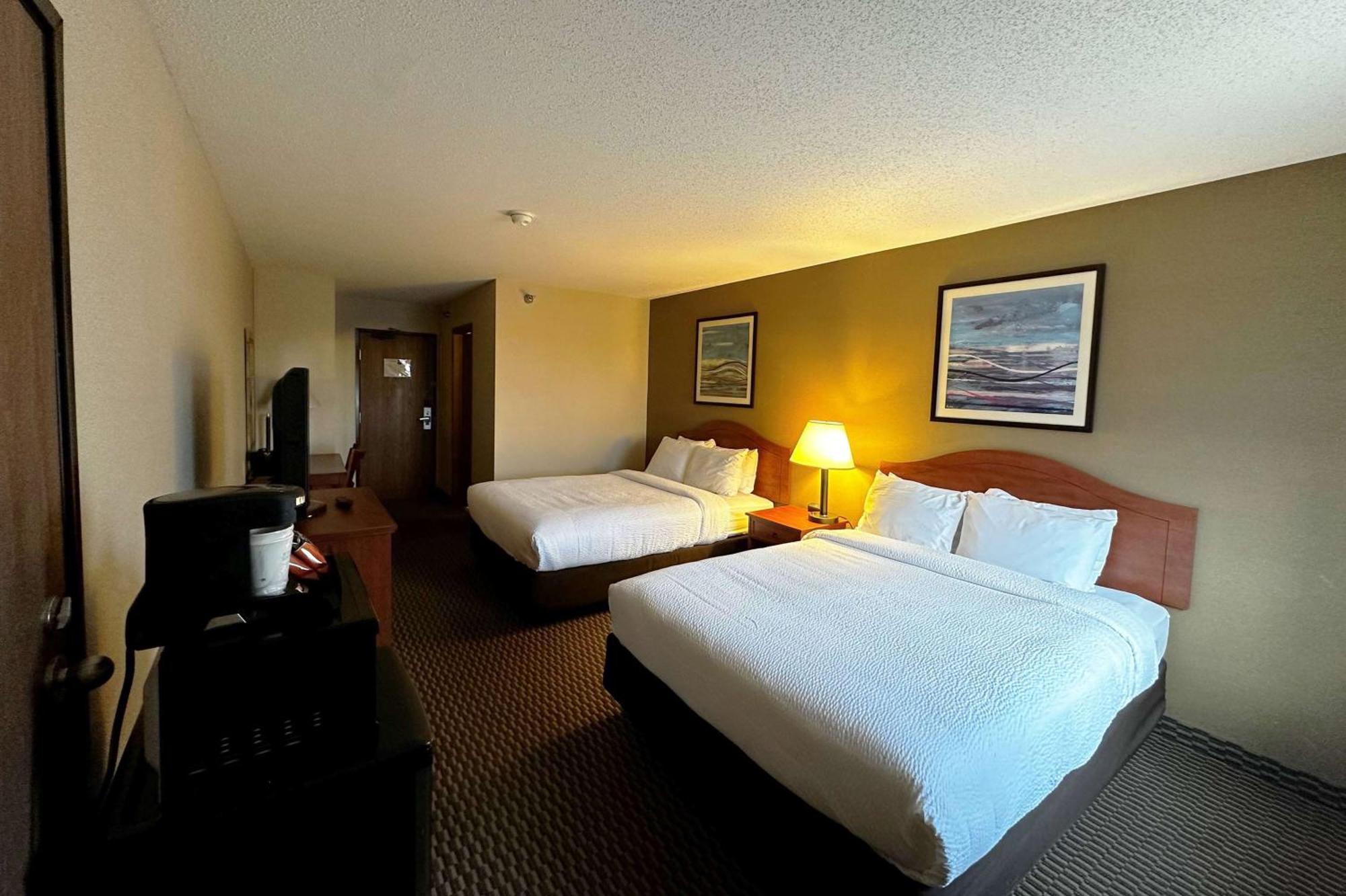 Comfort I-90 Hotel 3*