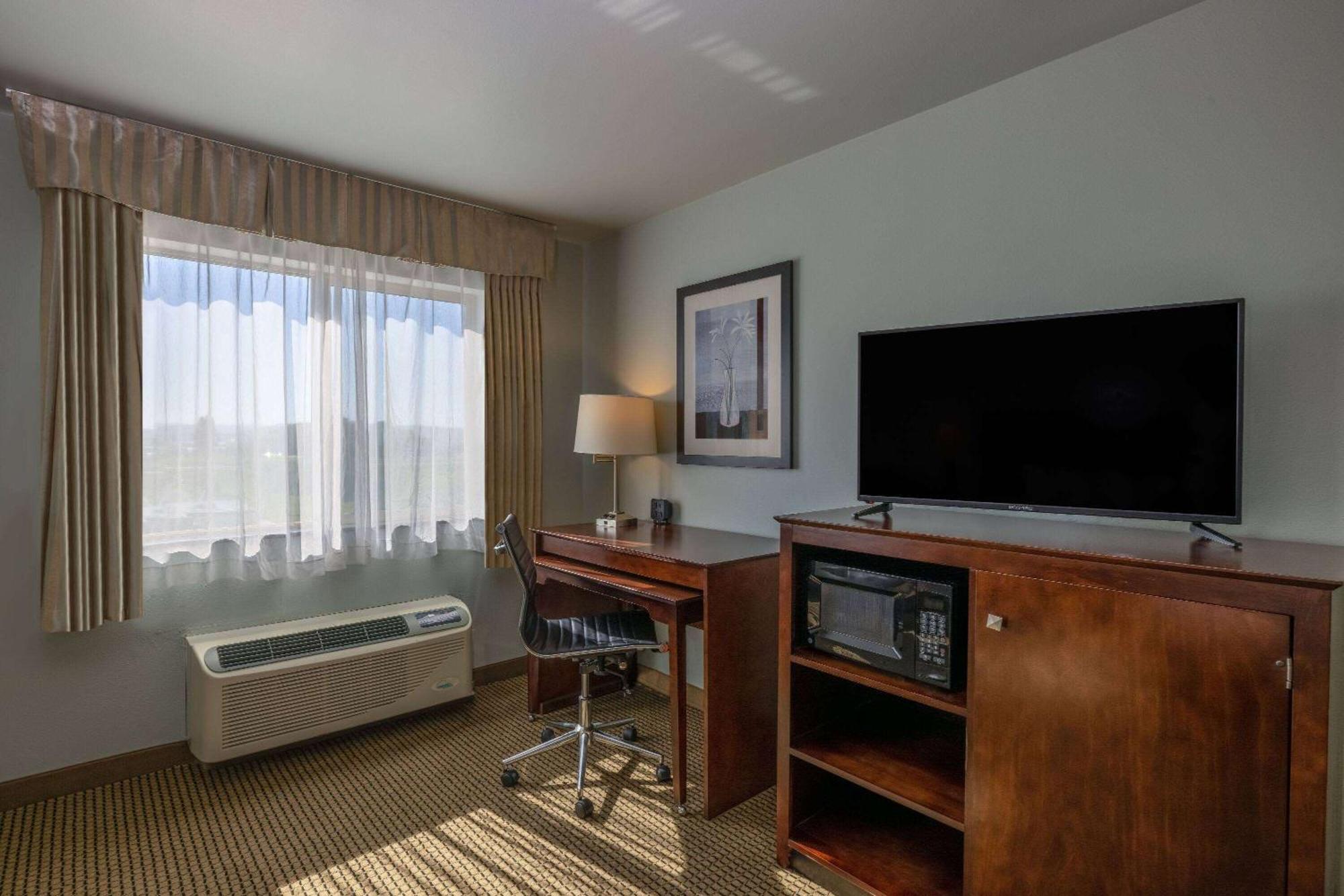 Baymont By Wyndham Rapid