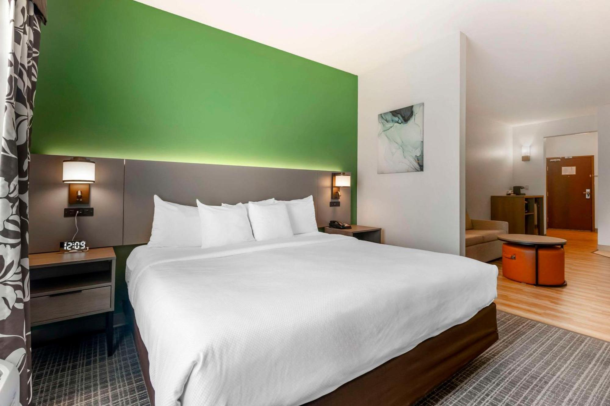 Hotel Comfort Conference Center Rapid 3*
