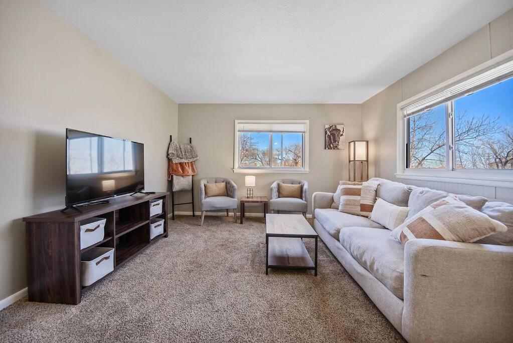 Downtown Condo-lower Level Apartment Rapid City