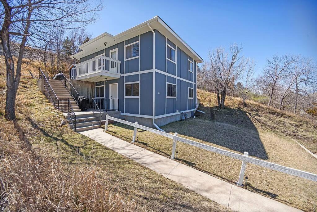 Downtown Condo-lower Level * Rapid City
