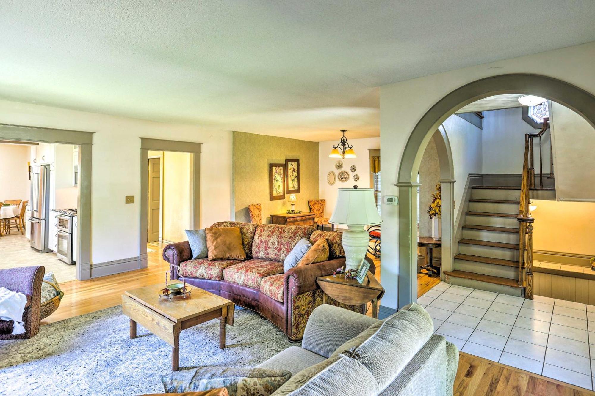 Historic Gem With Deck, Walk To Downtown Rapid City! Rapid City