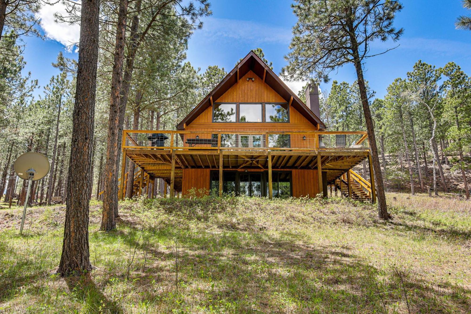 Holiday home Modern Black Hills With Loft And Wraparound Deck