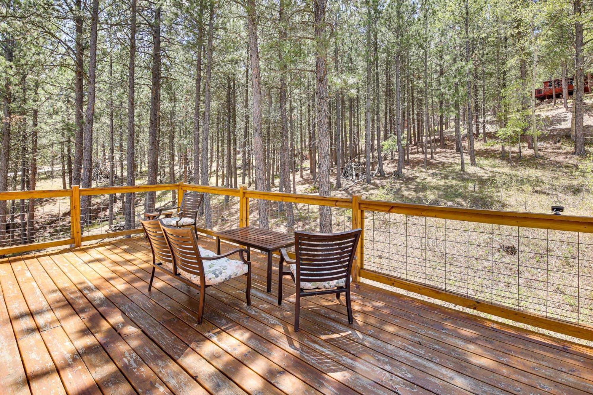 Holiday home Modern Black Hills With Loft And Wraparound Deck *