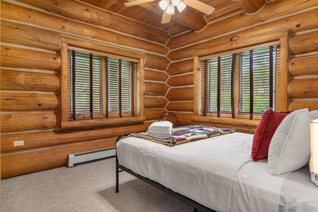 Peaceful Valley Hideaway * Rapid City