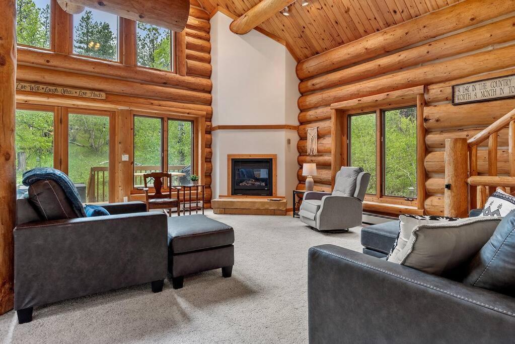 Peaceful Valley Hideaway *