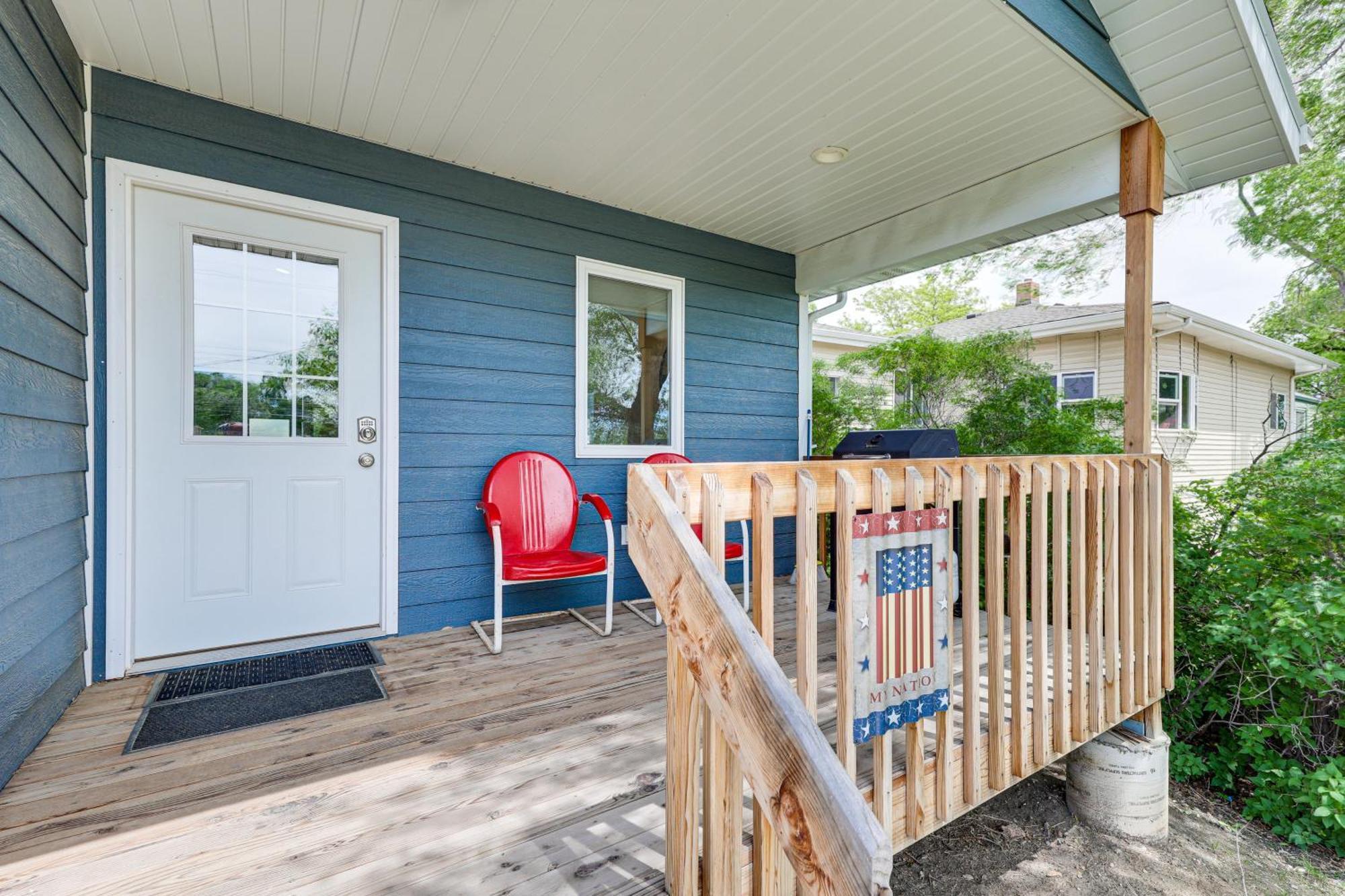 Newly Built Rapid Retreat About 1 Mi To Dtwn Holiday home *