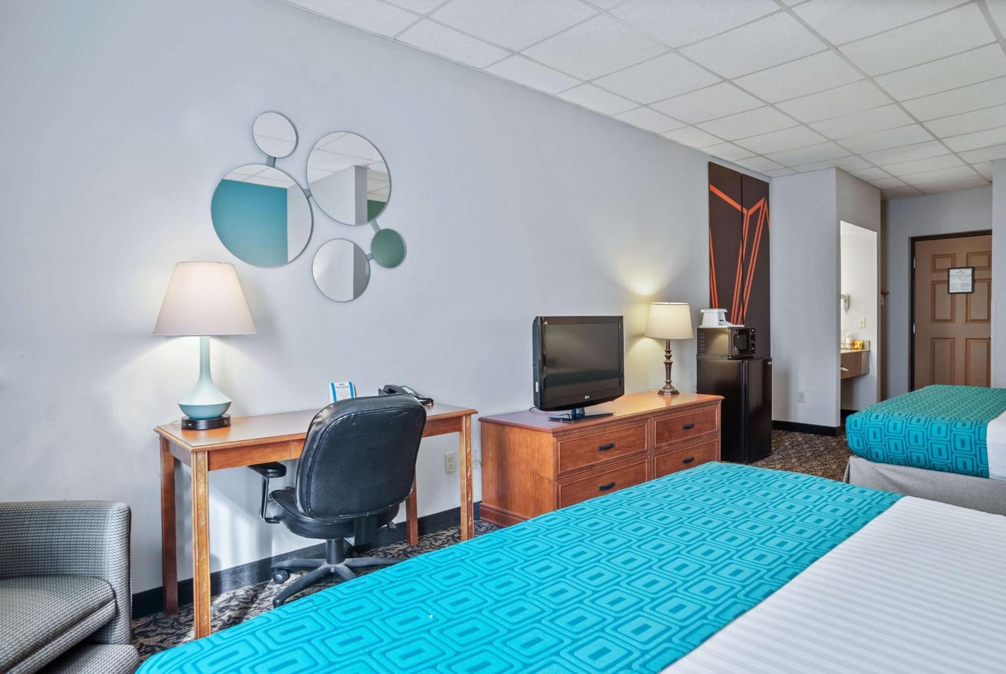 Elevation & Suites, Trademark Collection By Wyndham Hotel 3*