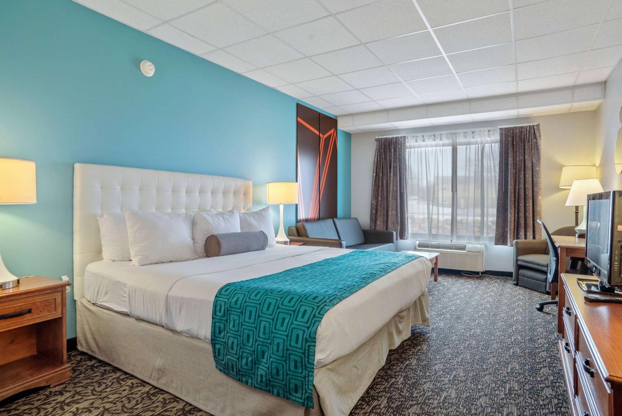 Hotel Elevation & Suites, Trademark Collection By Wyndham Rapid City