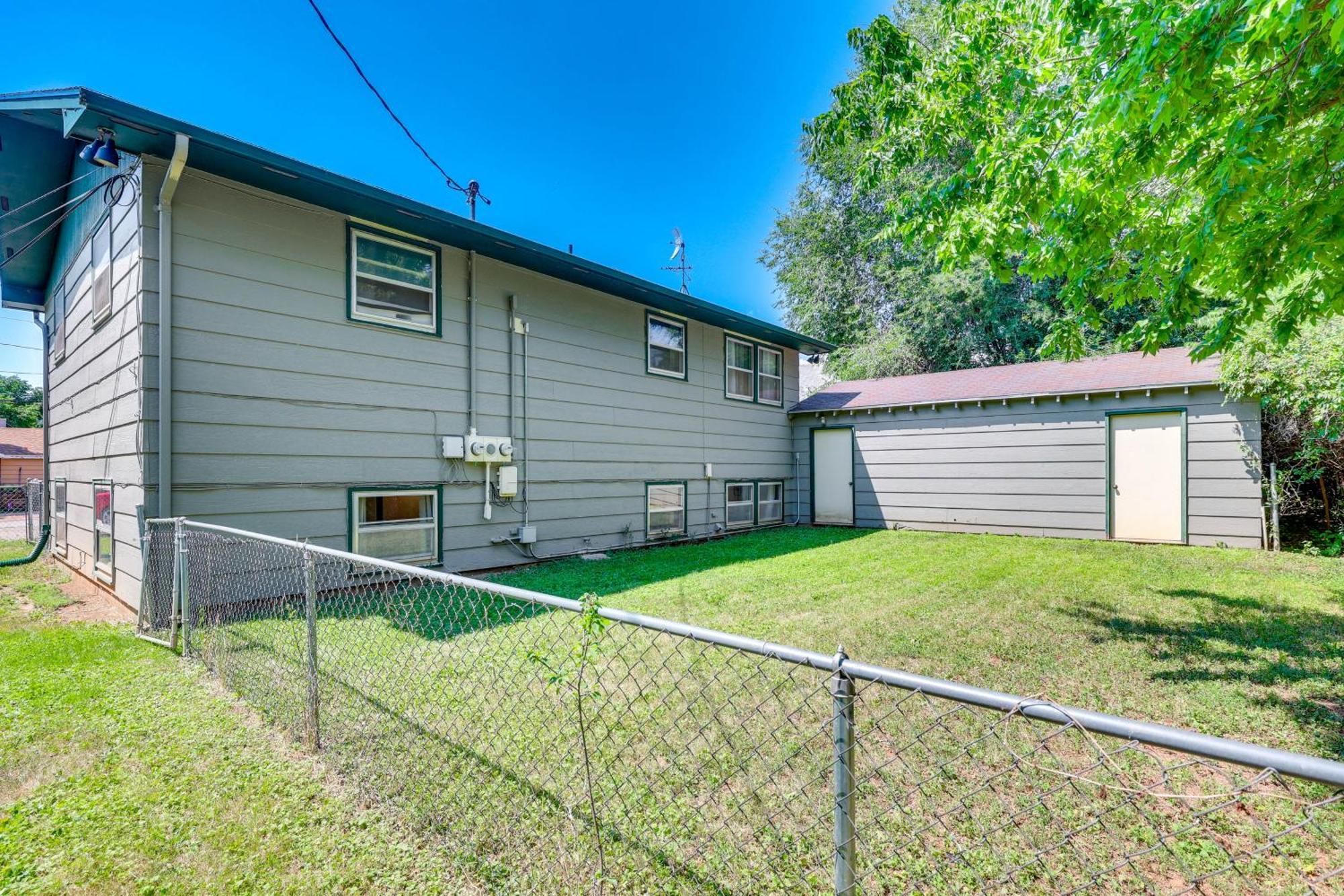 Quiet Rapid Getaway - Near Dinosaur Park! Apartment Rapid City