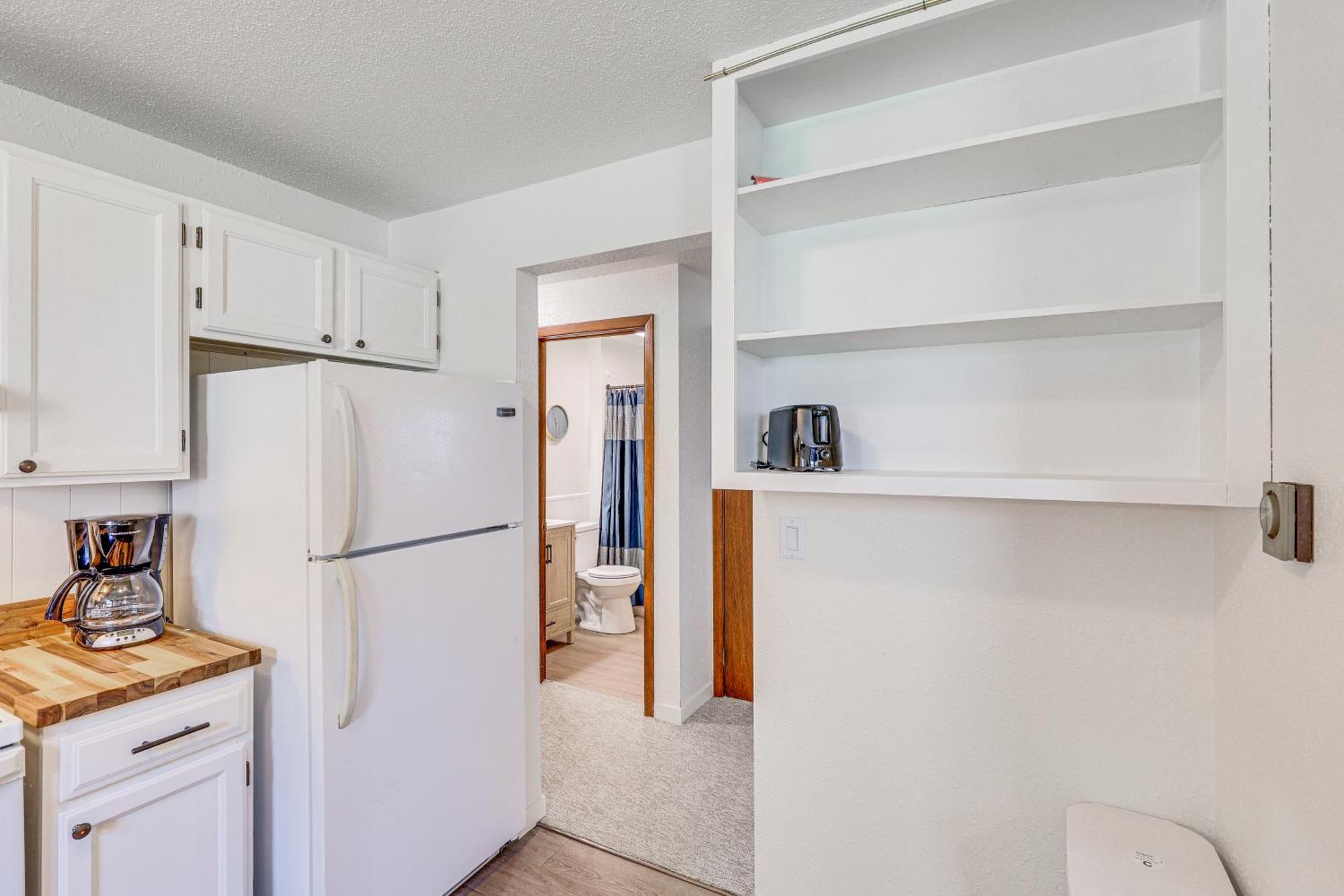 Quiet Rapid Getaway - Near Dinosaur Park! Rapid City
