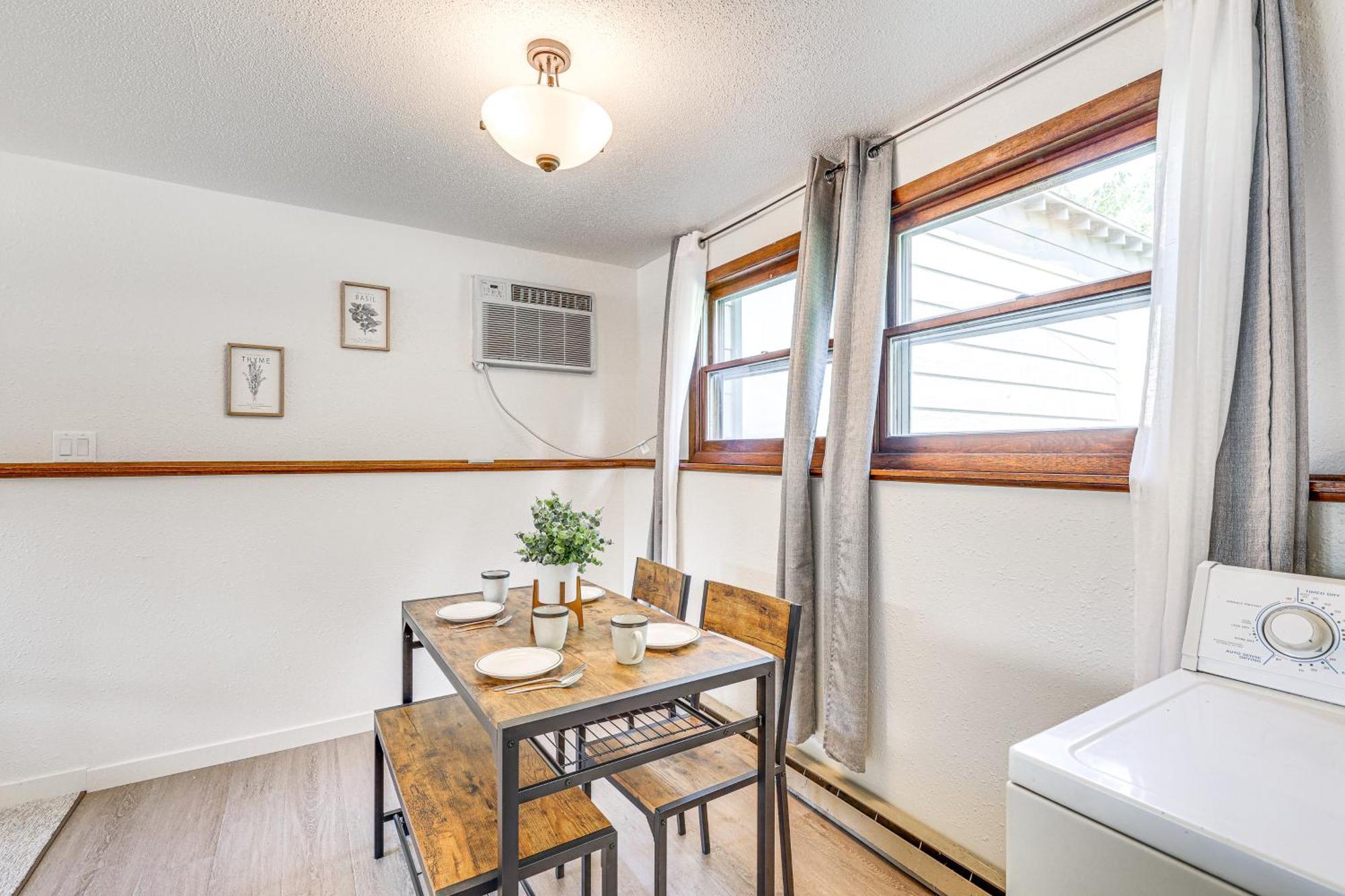 Quiet Rapid Getaway - Near Dinosaur Park! Apartment Rapid City