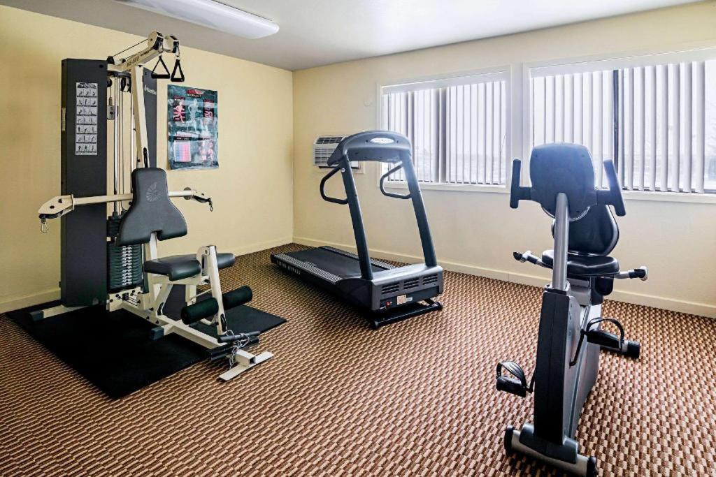 Comfort I-90 Hotel