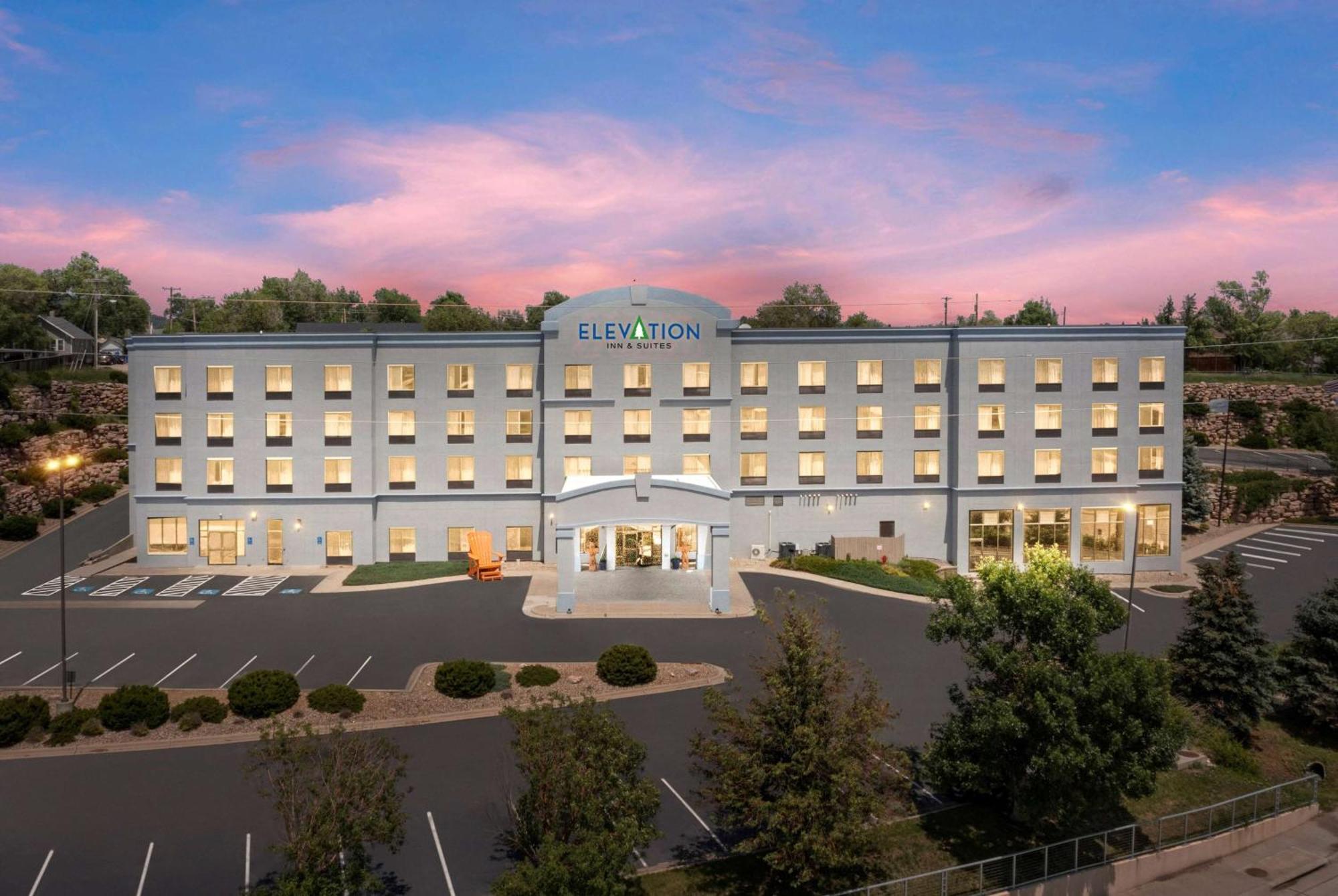 Elevation & Suites, Trademark Collection By Wyndham Hotel Rapid City