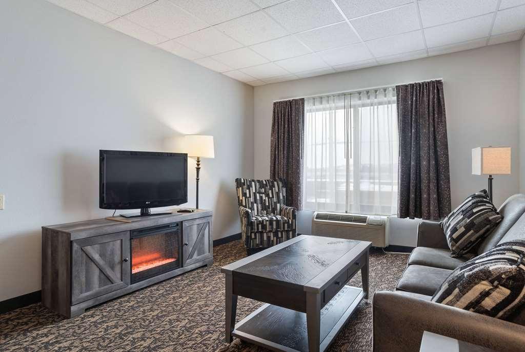 Hotel Elevation & Suites, Trademark Collection By Wyndham Rapid City