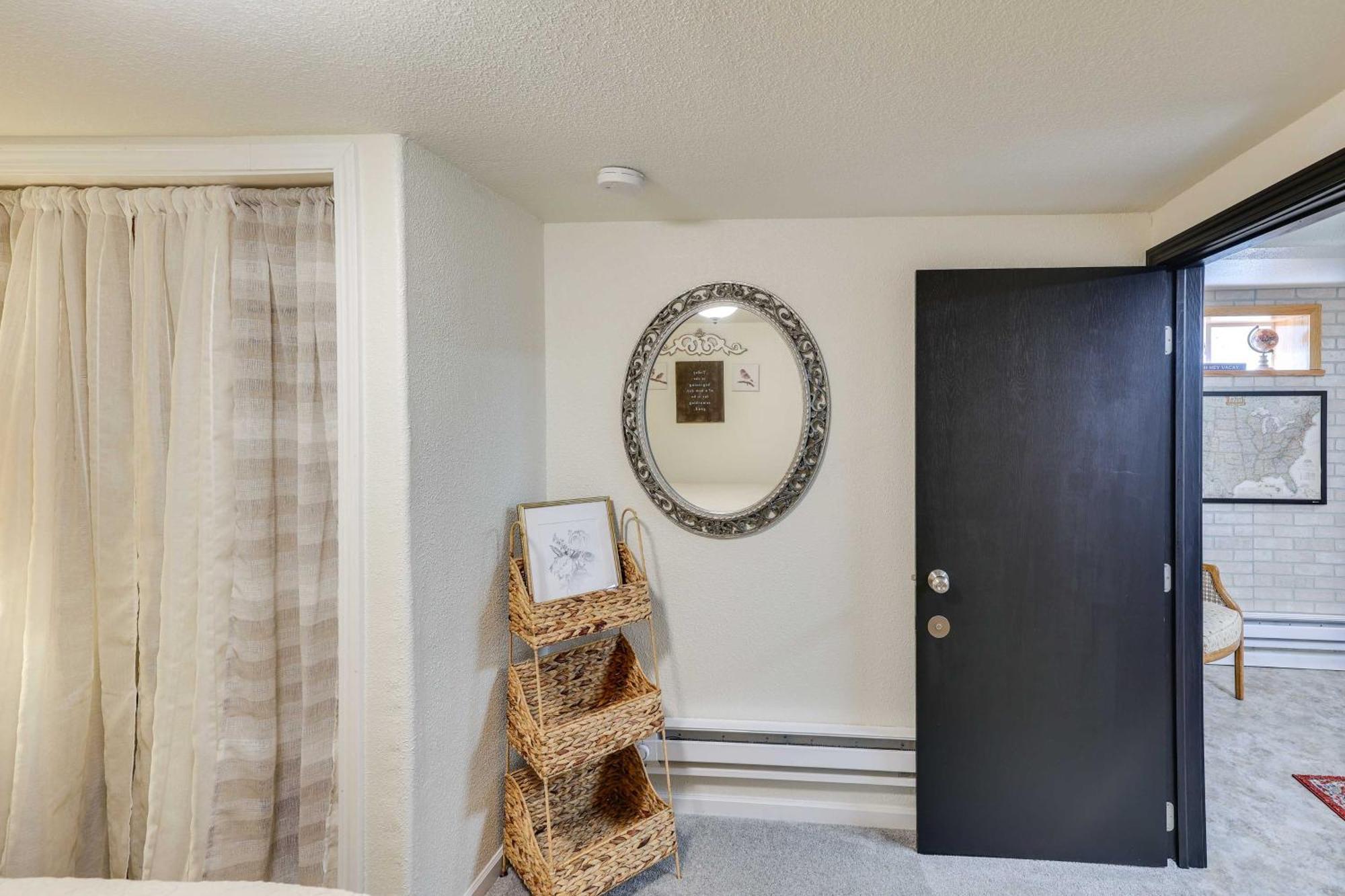 Centrally Located Near Downtown Rapid City! Apartment Rapid City