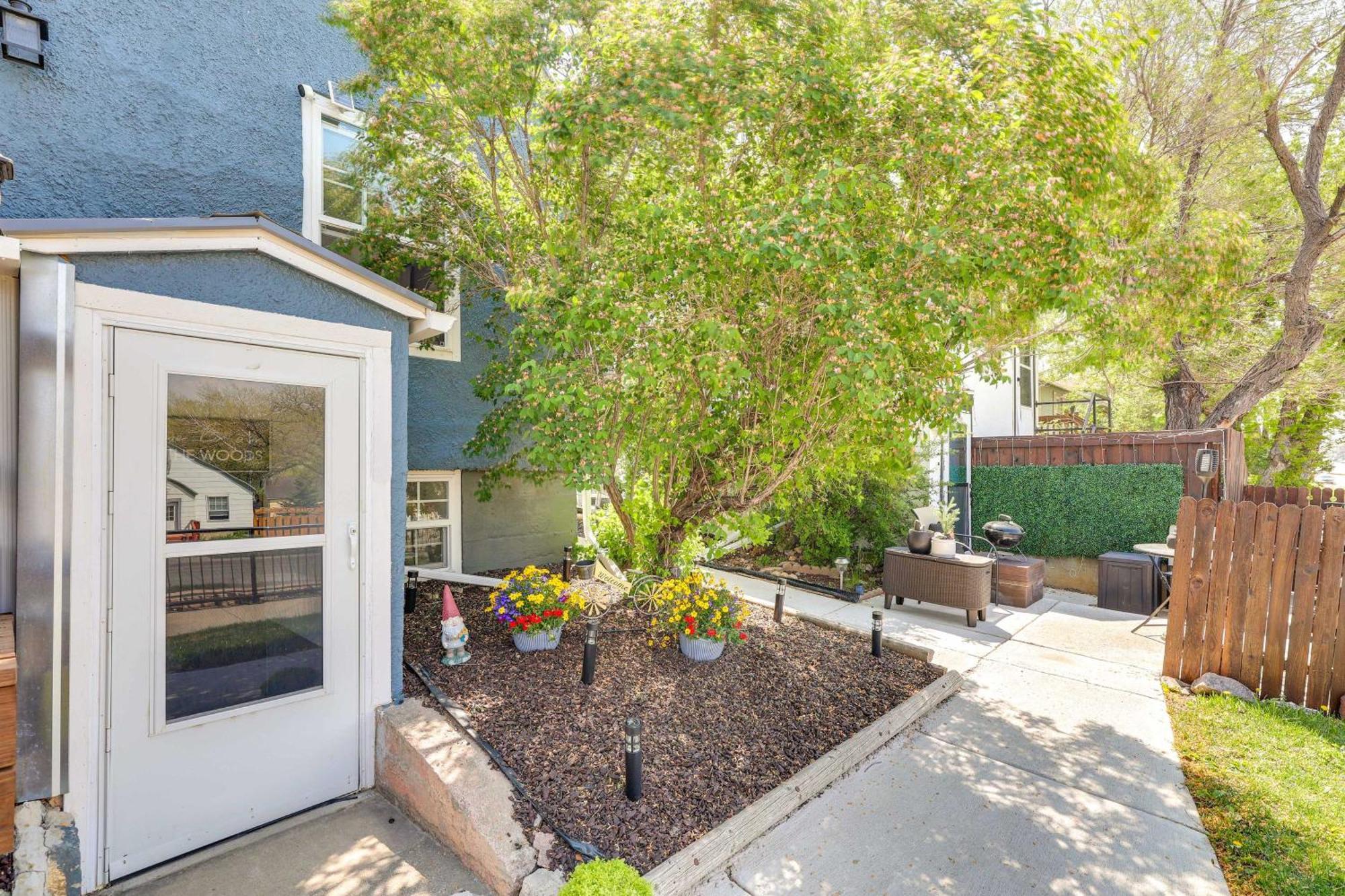 Centrally Located Near Downtown Rapid City!