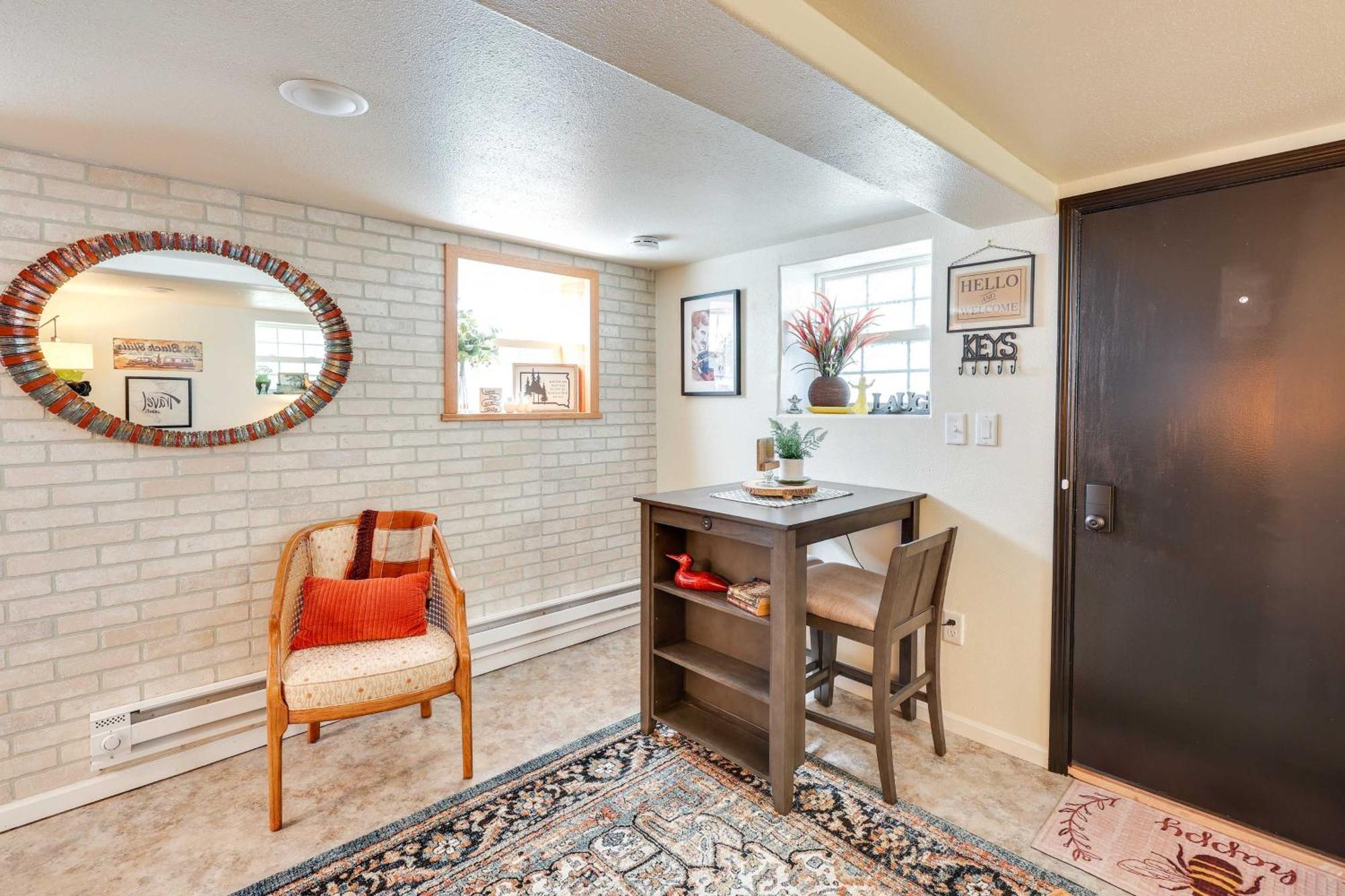 Centrally Located Near Downtown Rapid City! * Rapid City