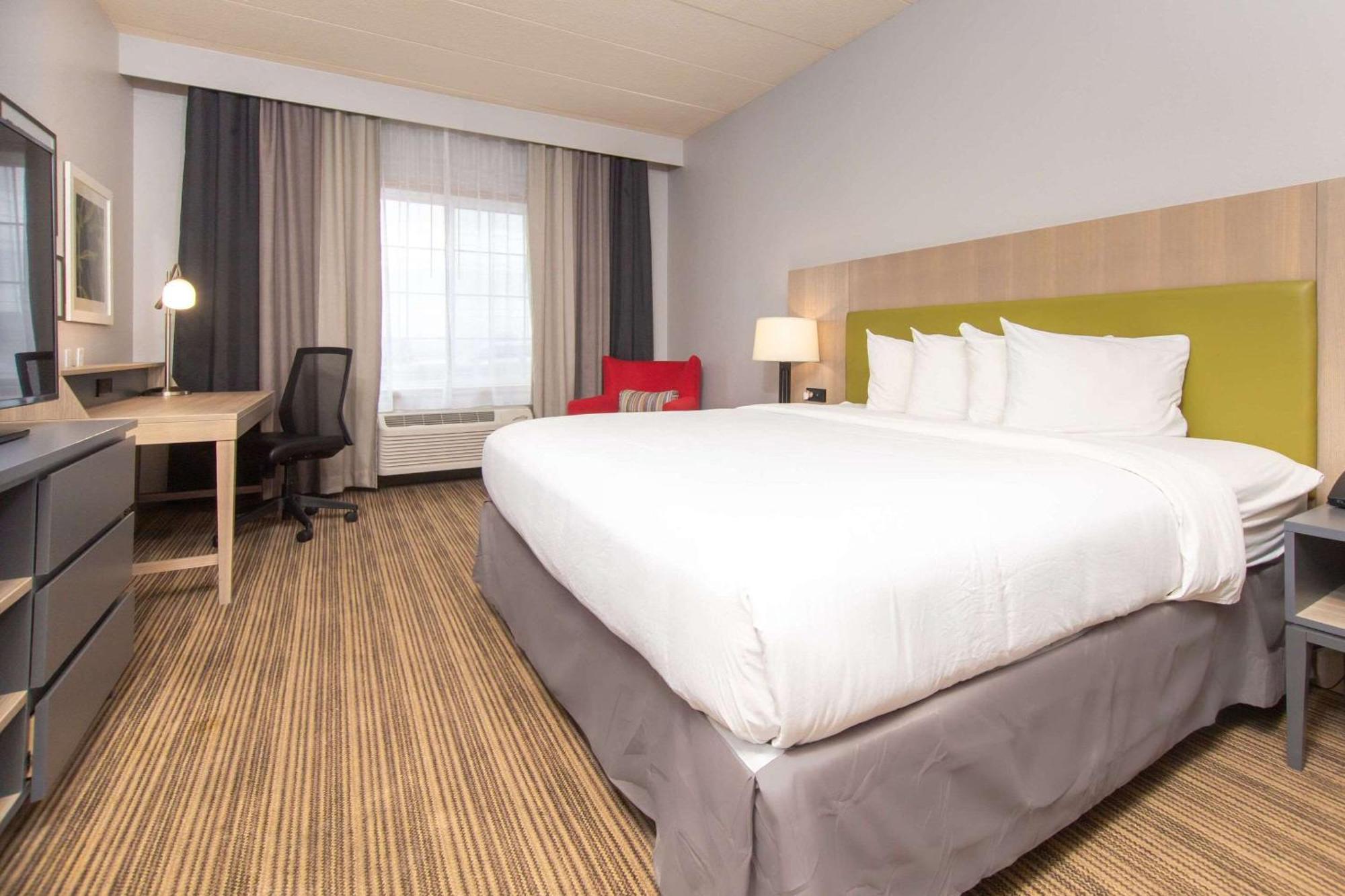 Country & By Radisson, Rapid City, Sd Hotel 3*