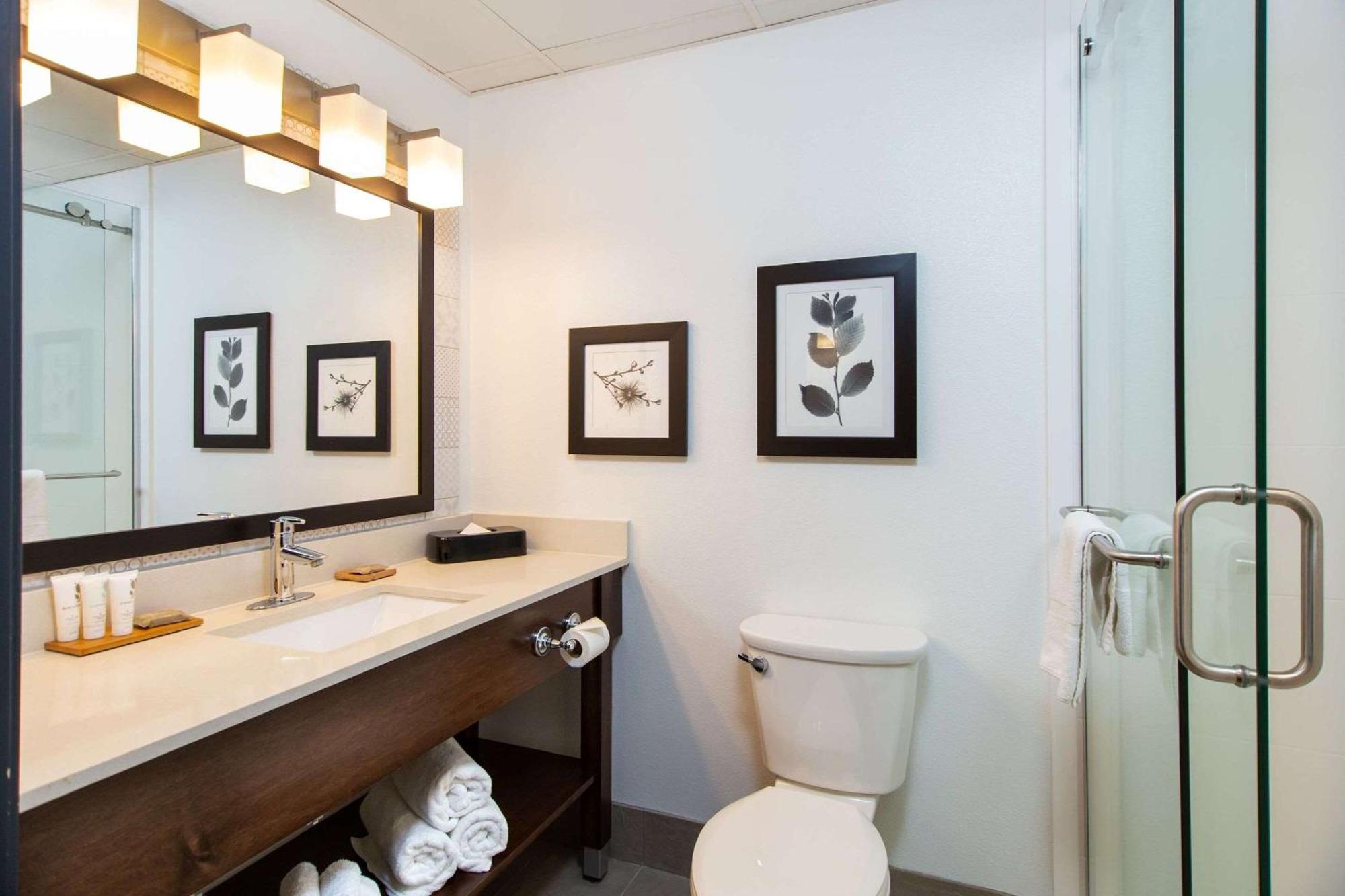 Hotel Country & By Radisson, Rapid City, Sd 3*