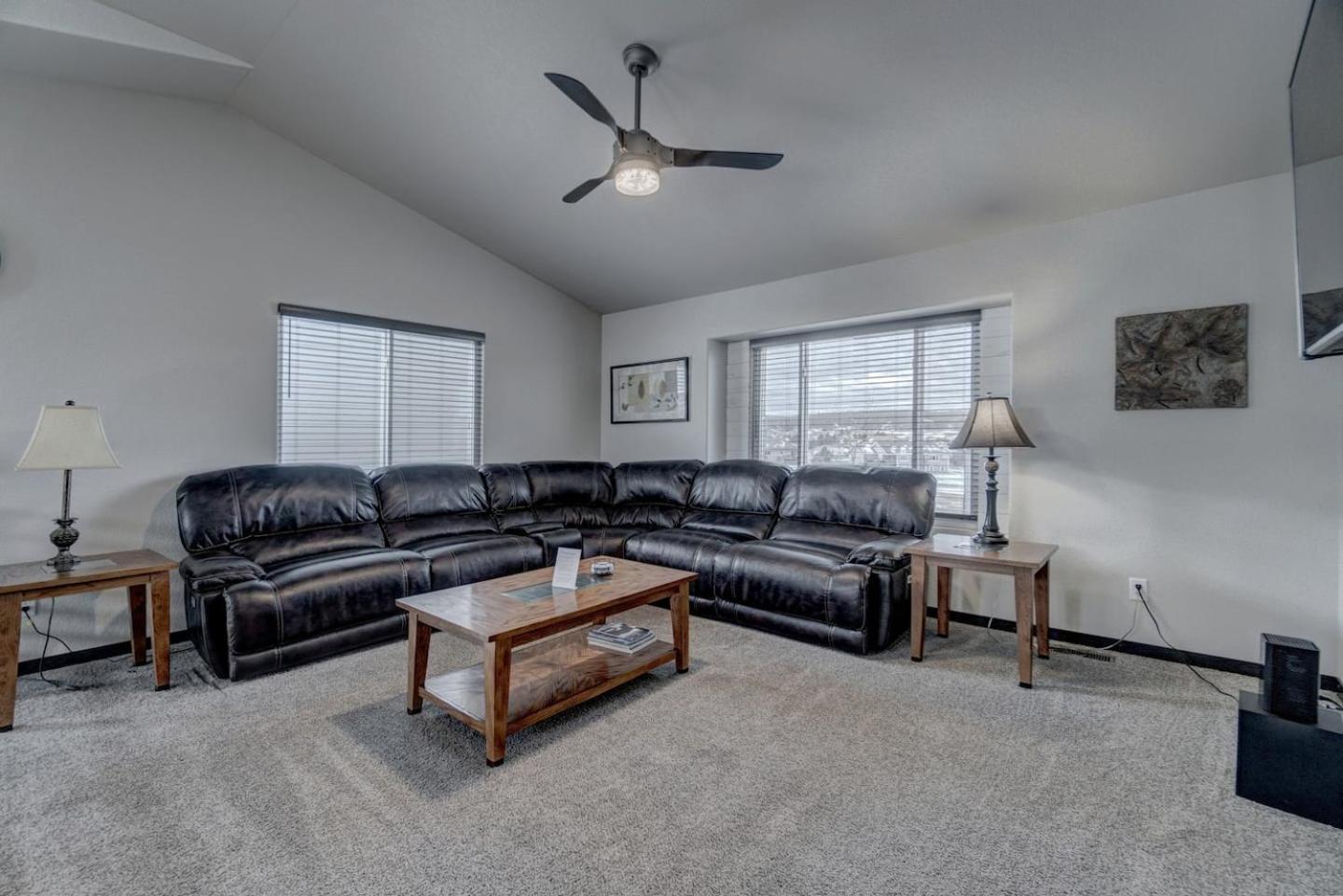 Holiday home Executive Golf Club Red Rocks Home, Locally Owned!