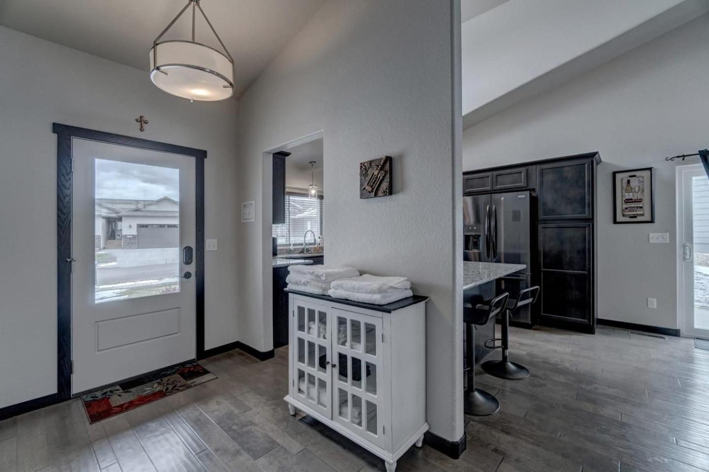Executive Golf Club Red Rocks Home, Locally Owned!