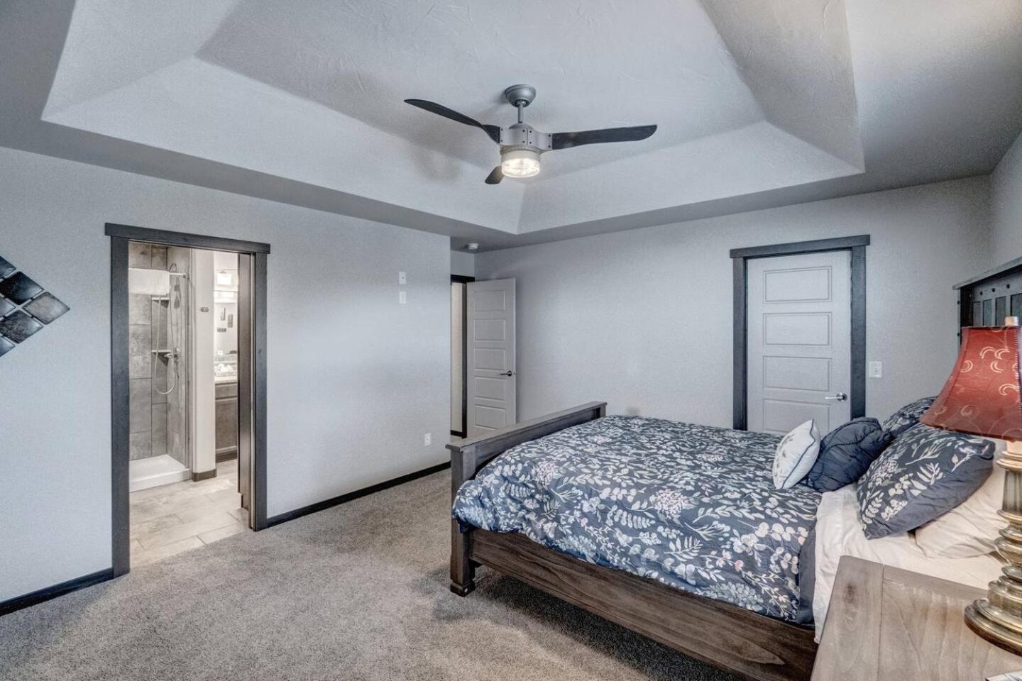 Holiday home Executive Golf Club Red Rocks Home, Locally Owned! Rapid City