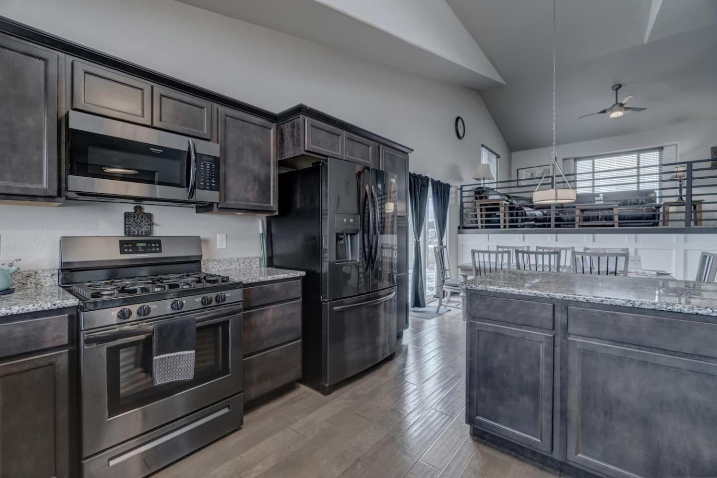 Holiday home Executive Golf Club Red Rocks Home, Locally Owned!