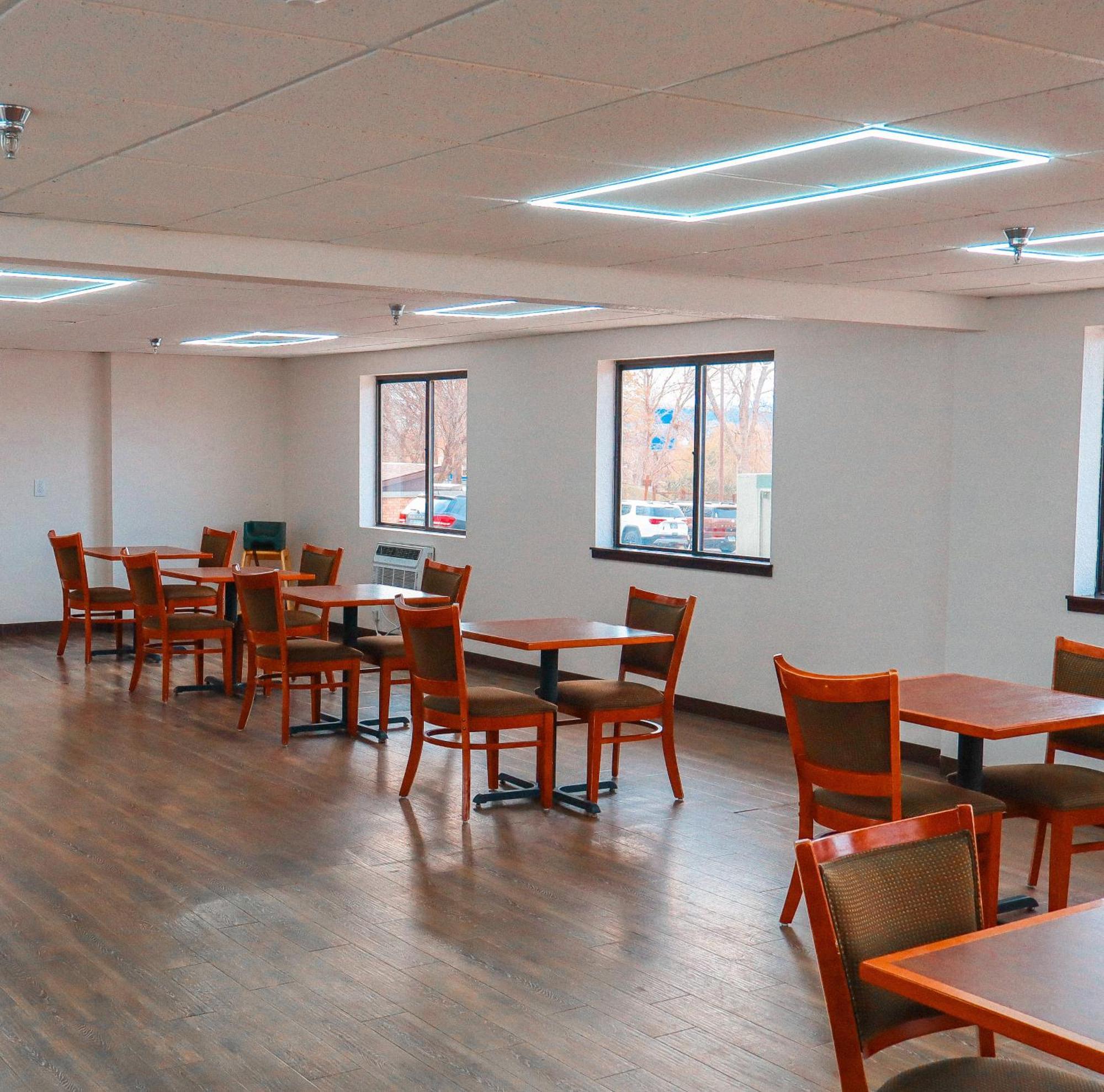 Travelodge By Wyndham Rapid - Black Hills Hotel 3*
