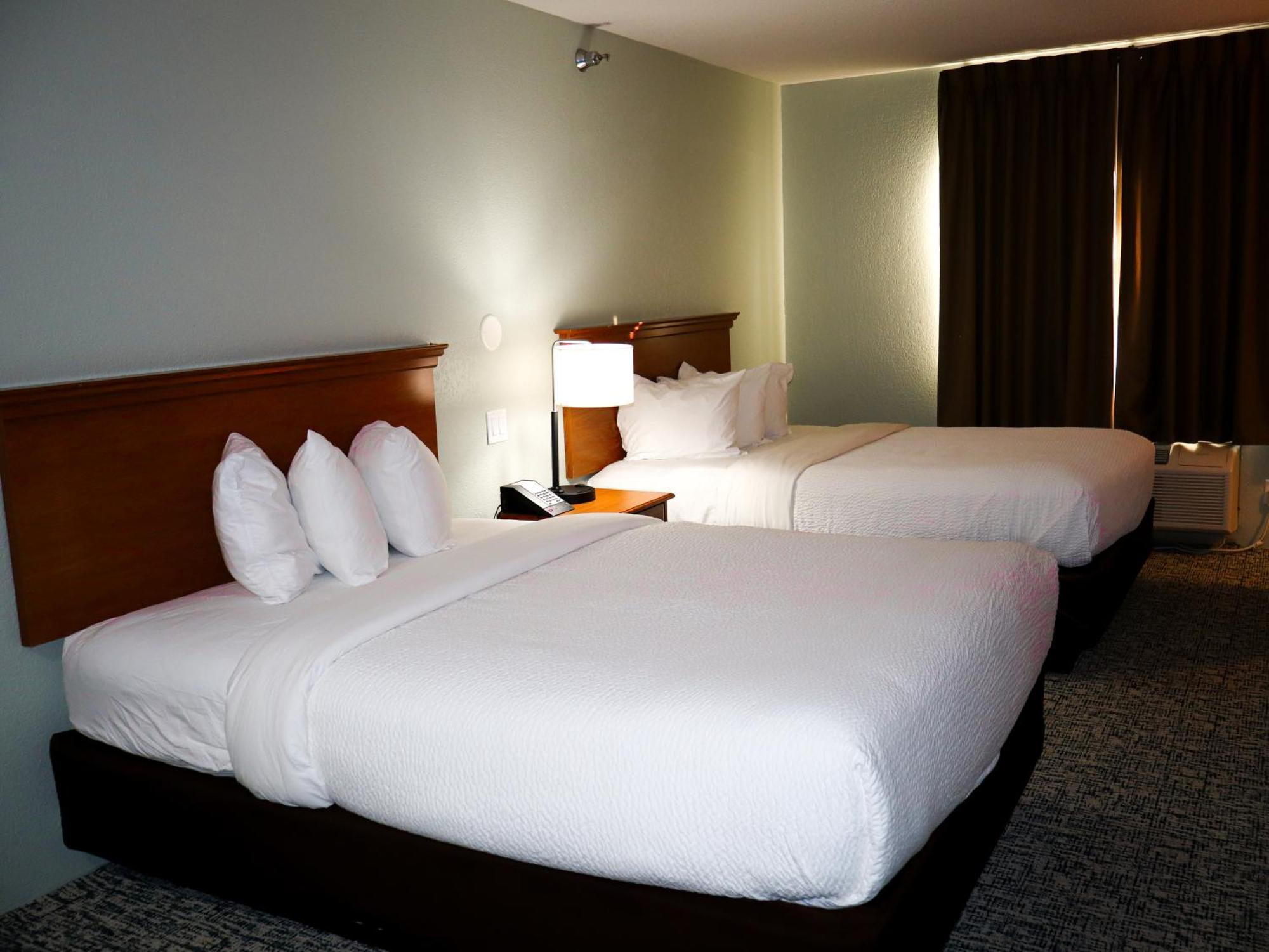 Hotel Travelodge By Wyndham Rapid - Black Hills 3*