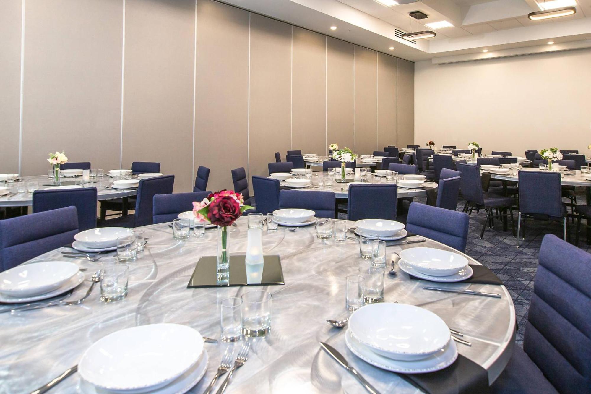Courtyard By Marriott Rapid Hotel 3*