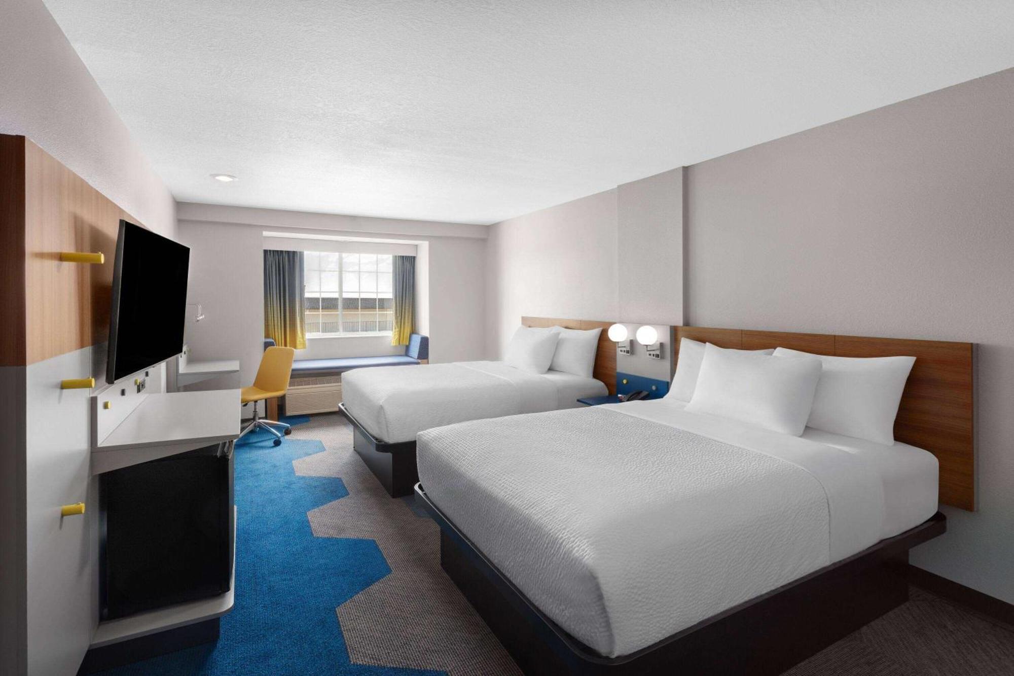 Microtel & By Wyndham Rapid