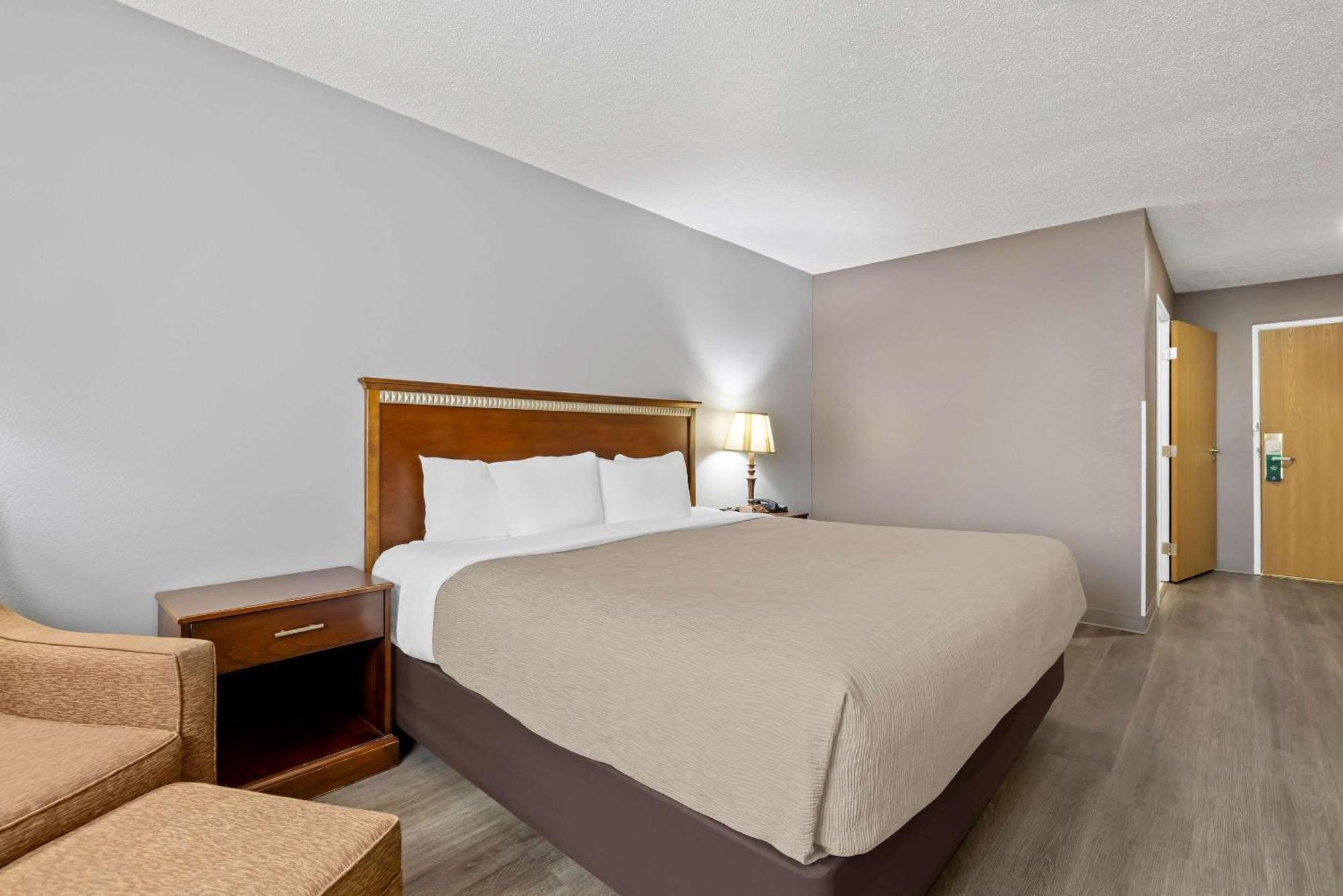 Quality Near Monument Health Rapid Hospital Inn 2*