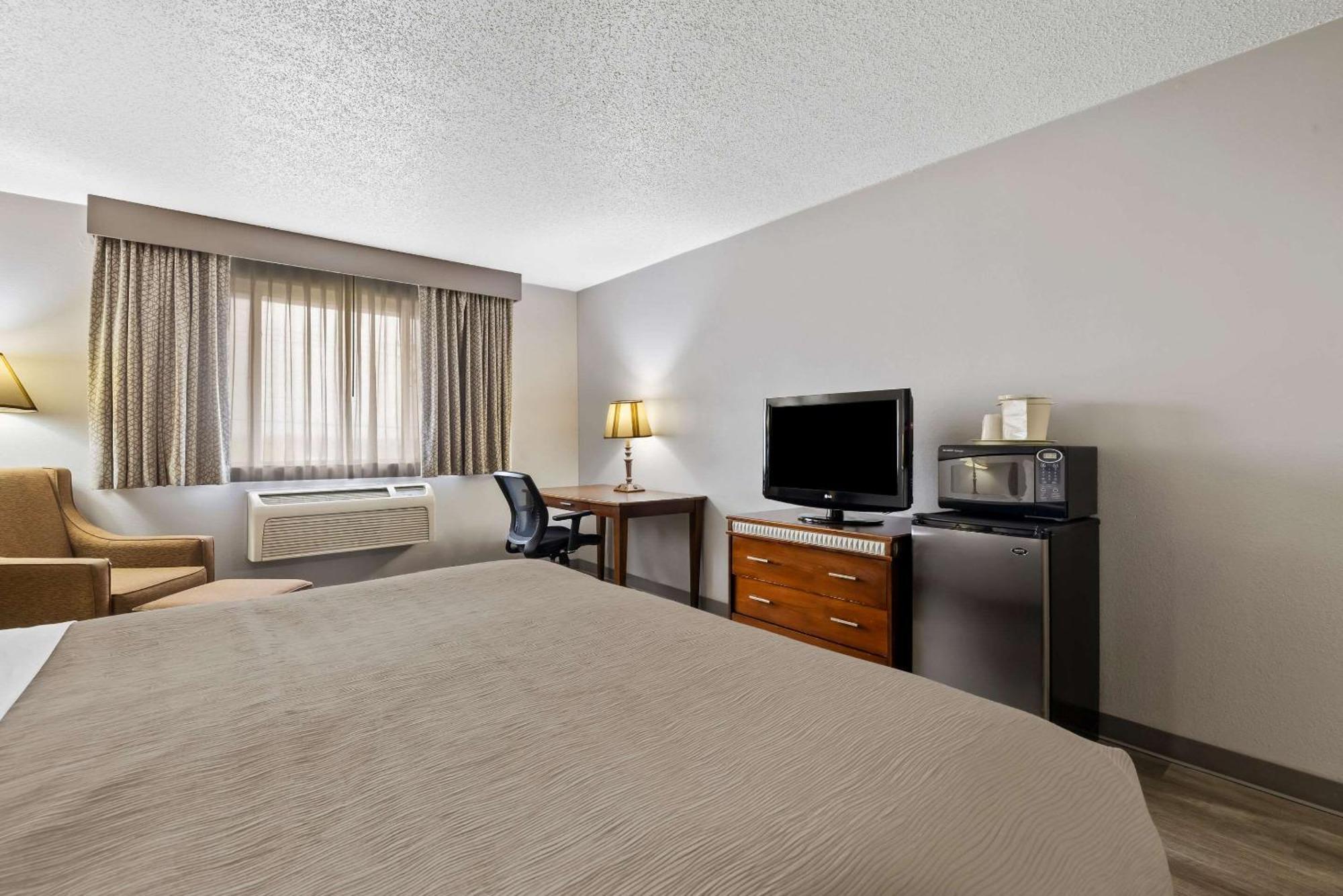 Quality Near Monument Health Rapid Hospital Inn 2*