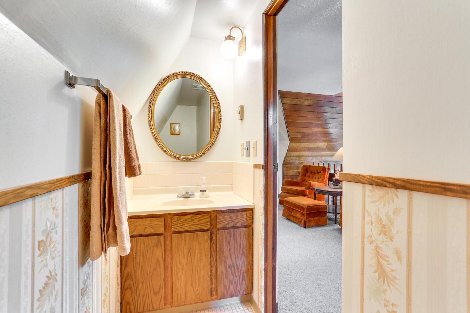 Cozy Black Hills Nature Retreat With Private Deck! Holiday home Rapid City