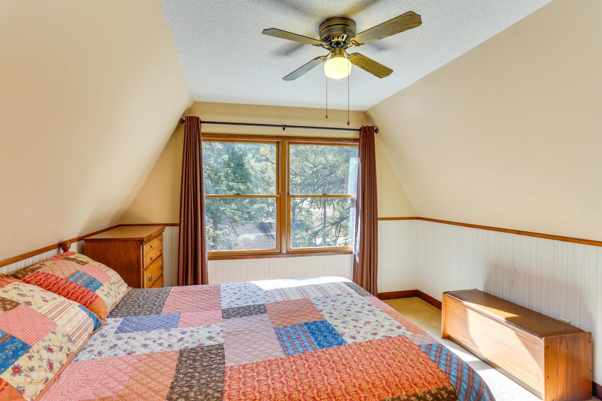 Holiday home Cozy Black Hills Nature Retreat With Private Deck! Rapid City