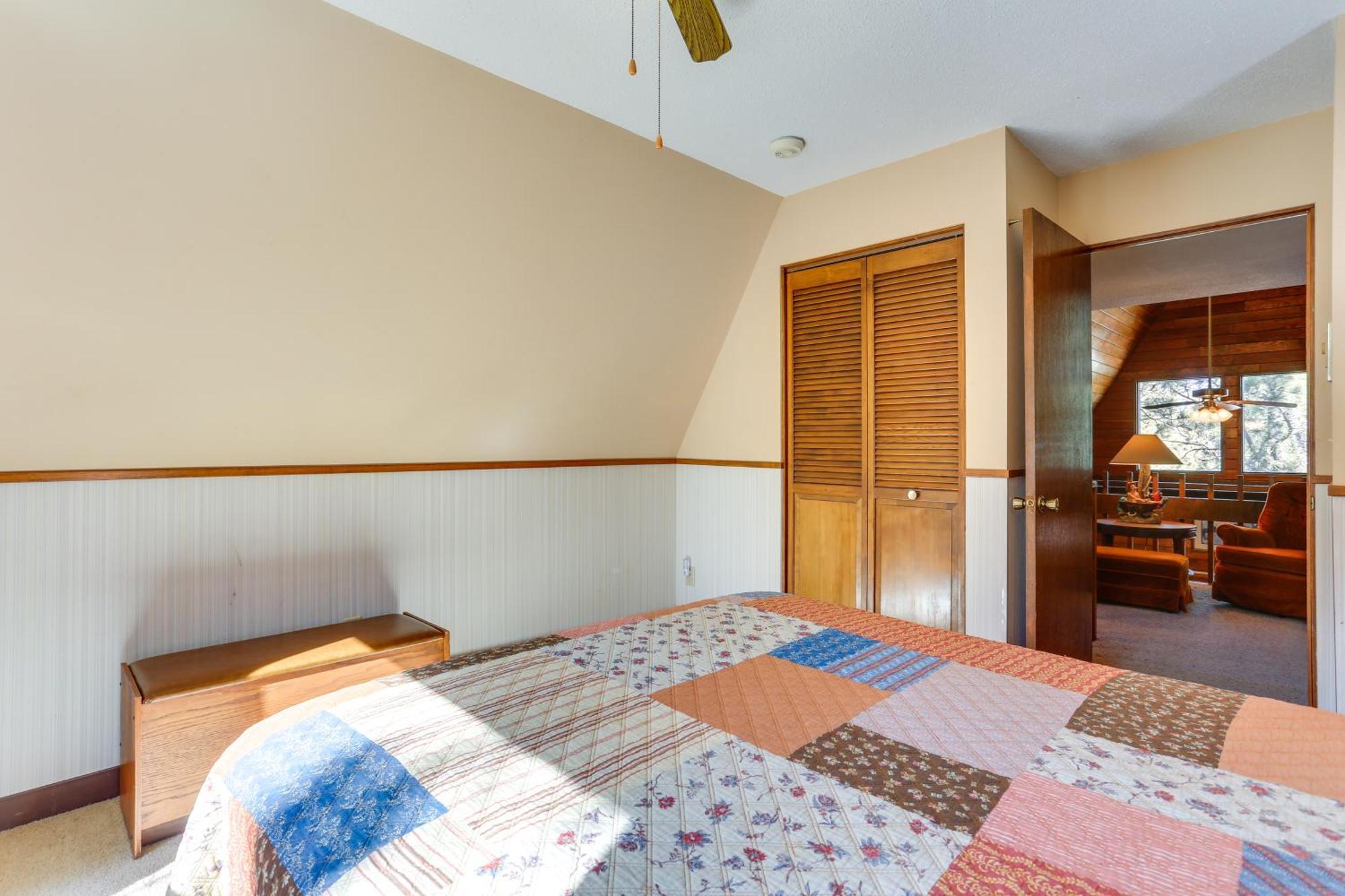 Cozy Black Hills Nature Retreat With Private Deck! Rapid City