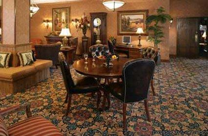Hotel Grand Gateway Rapid City