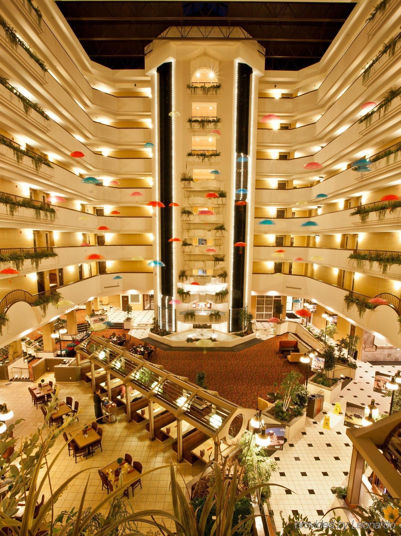 Doubletree By Hilton Rapid Downtown Convention Center
