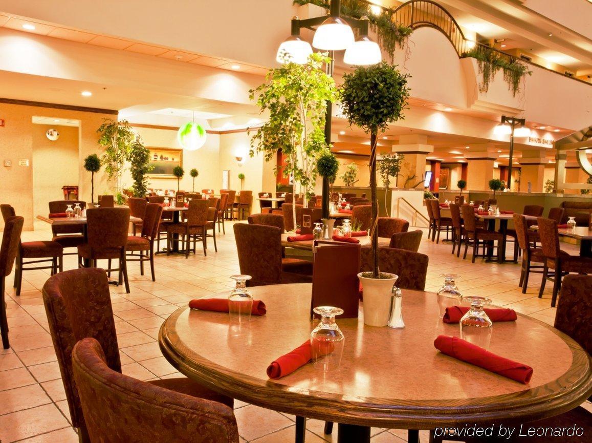 Doubletree By Hilton Rapid Downtown Convention Center Hotel 3*