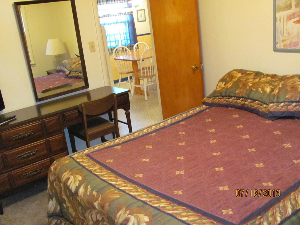 Motel Garden Cottages -