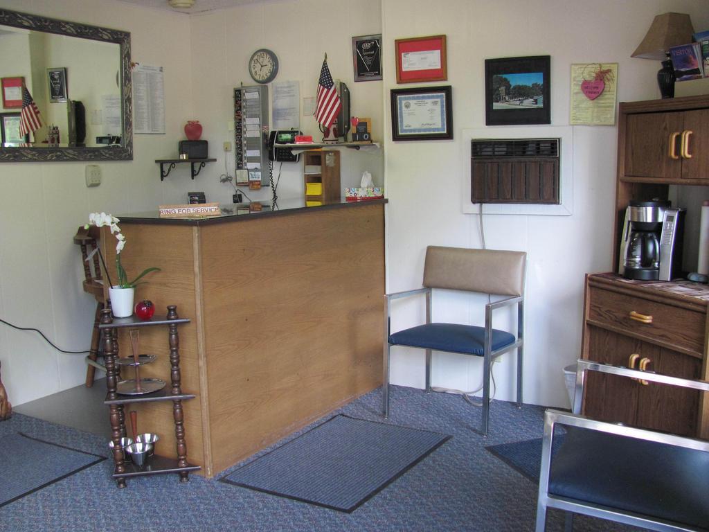 Motel Garden Cottages - 2*