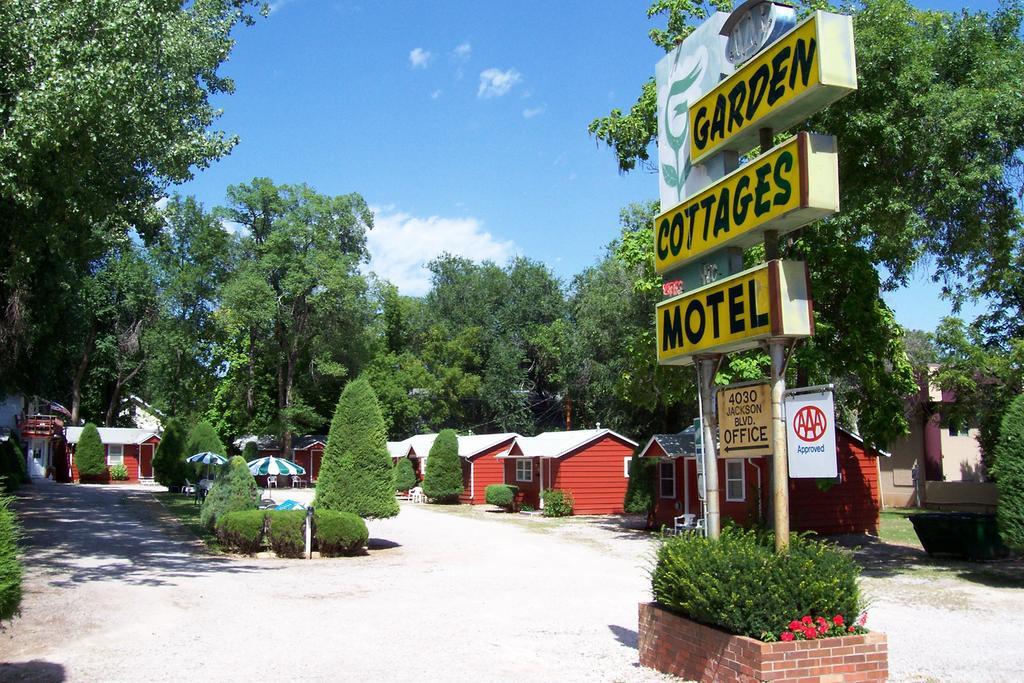Motel Garden Cottages - Rapid City